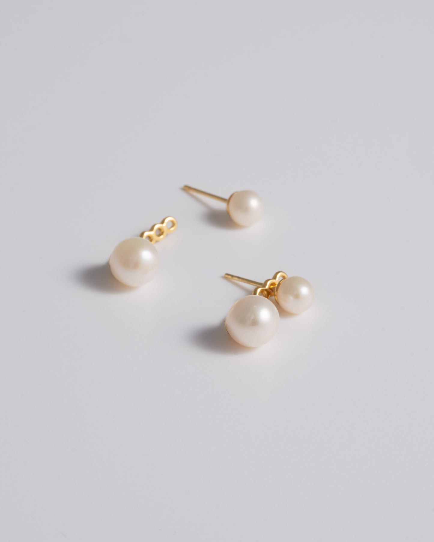 Mini Pearl Stud & Ear Jacket - Gold