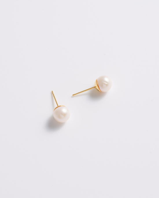 Pearl Studs - Gold