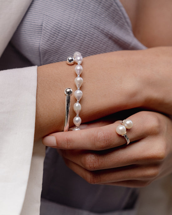 Gossip Pearl Bracelet - Silver