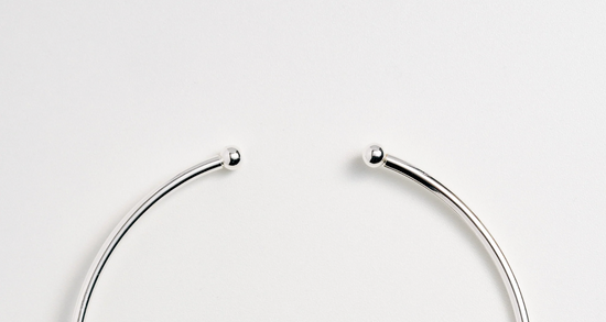 LILY CHOKER SCREW IN BALL - SILVER